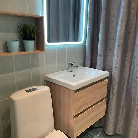 Warm Apartment *